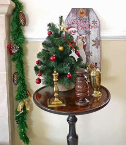 Christmas is here and its been a good year full of cheer...