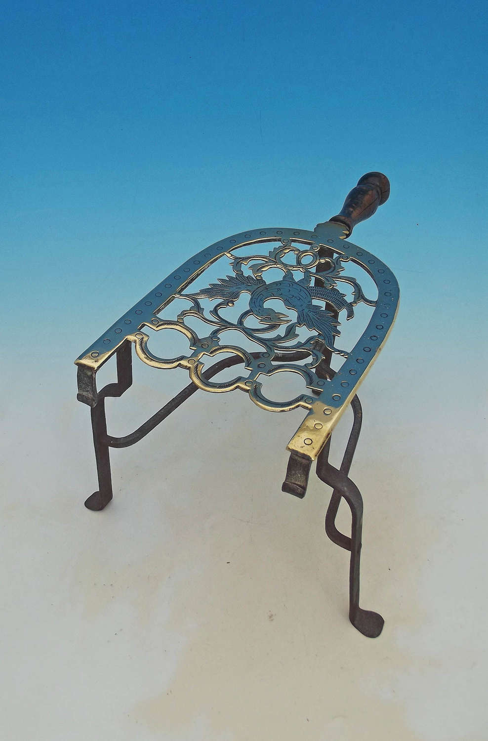 Antique Metalware 18thc Brass & Iron Footman. C1770-90.