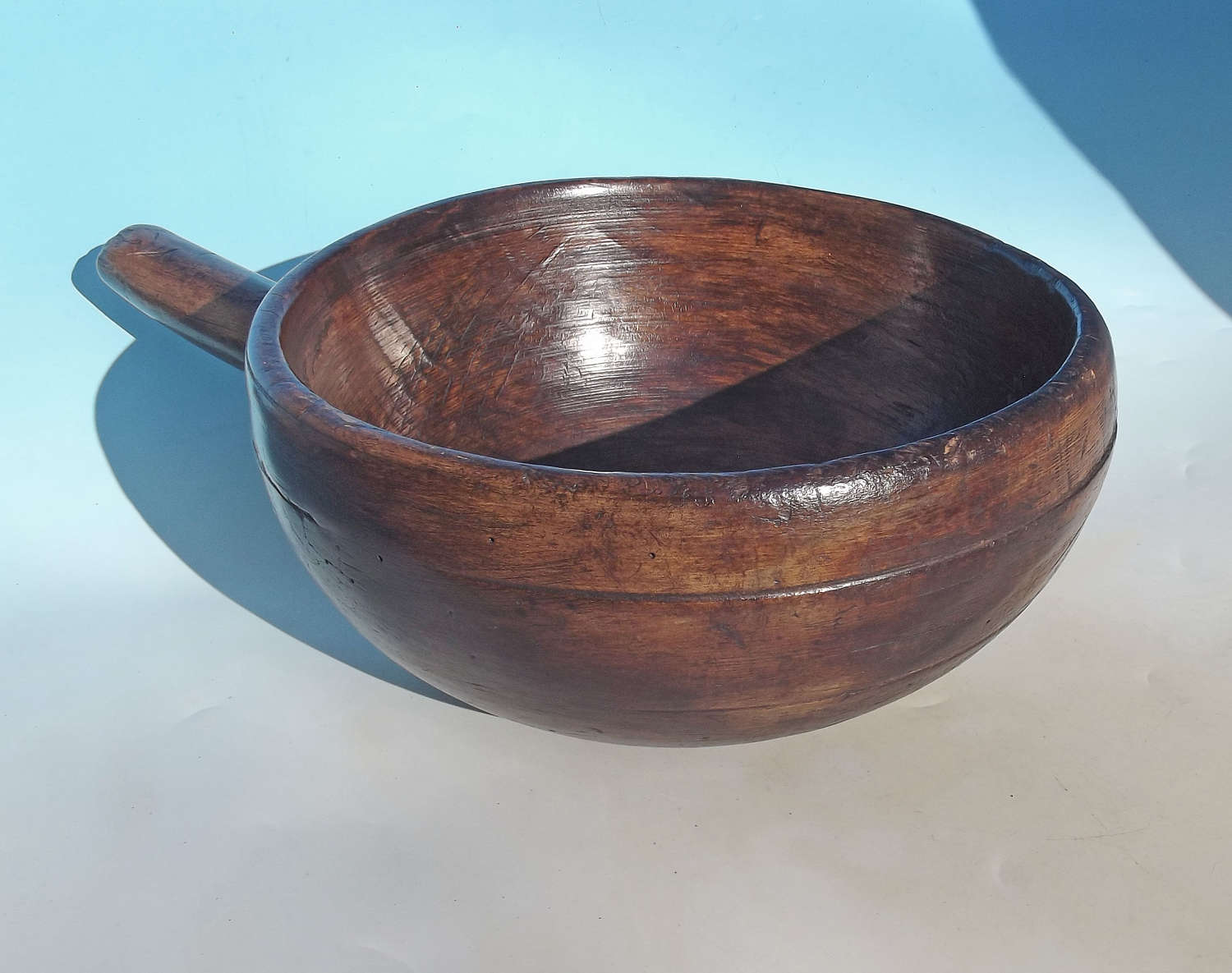 Antique 19thc Treen Sycamore Dairy Bowl With Side Handle. English.