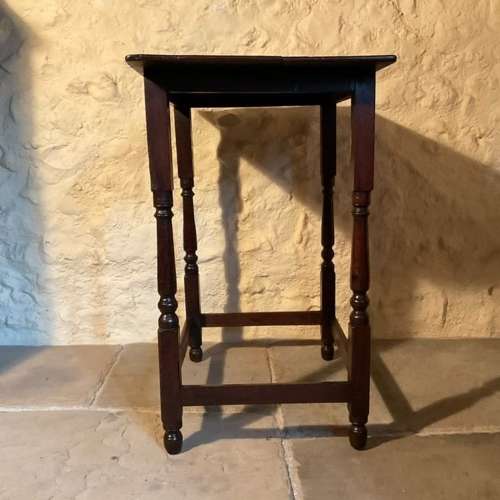 Early 18thc Queen Ann Oak Furniture Small Centre Table. English C1700