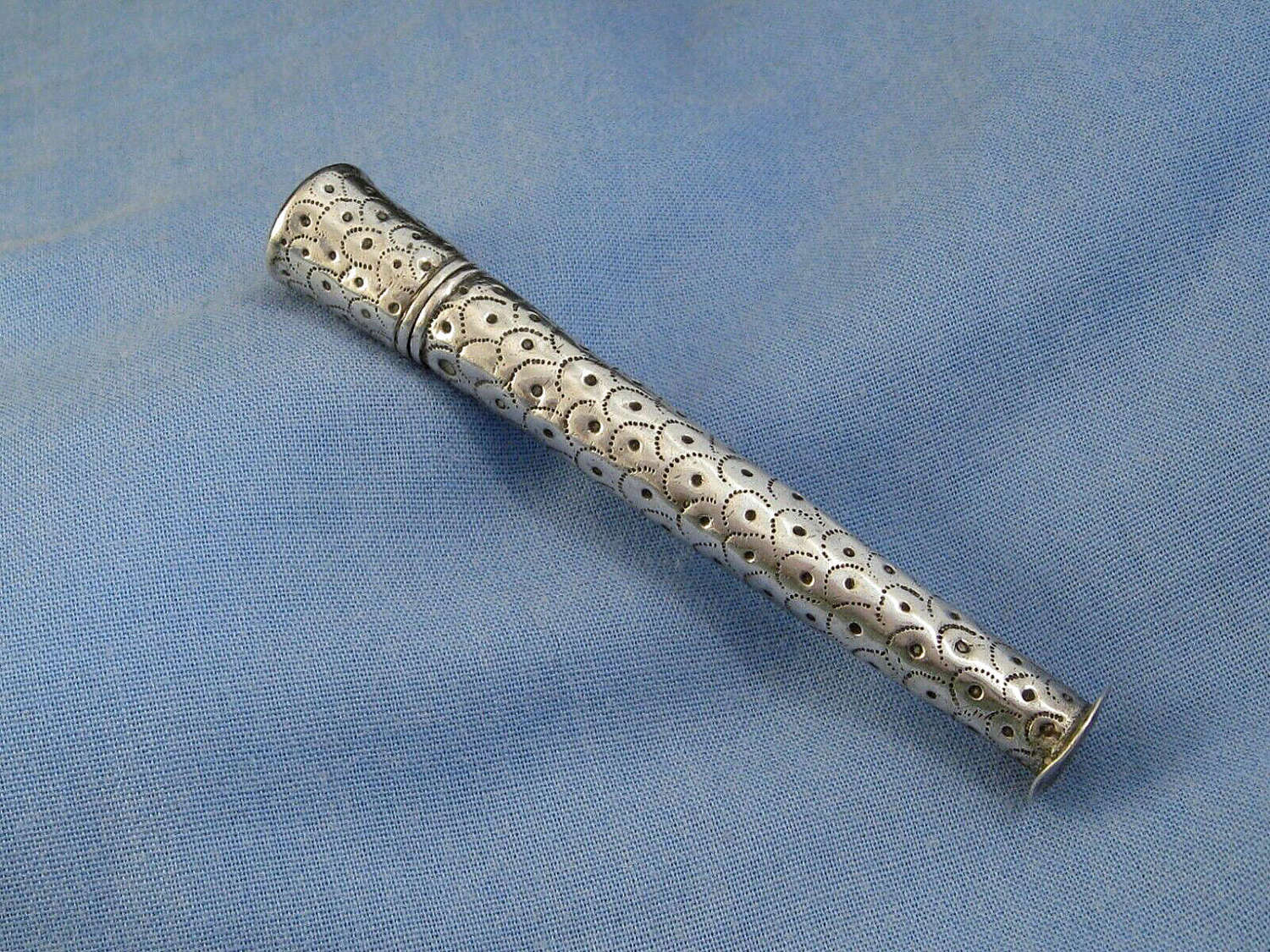Antique 18thc Metalware Silver Needlecase With Fish Scale Pattern.