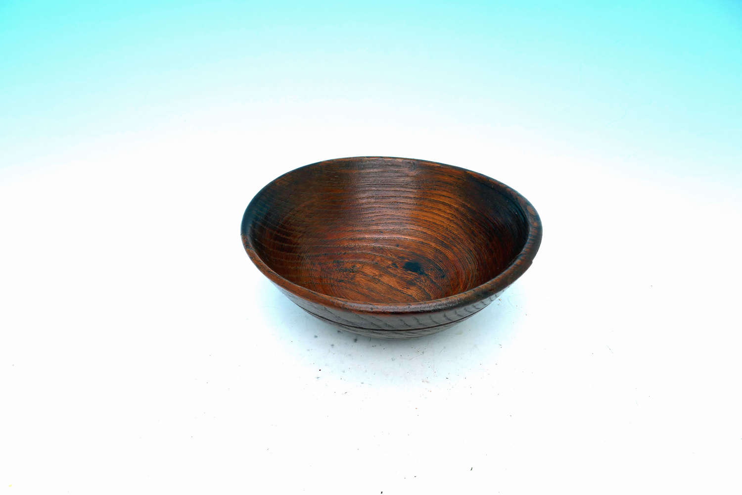 Antique Treen 19thc Turned Small Elm Dairy Bowl.  English C1820-40.