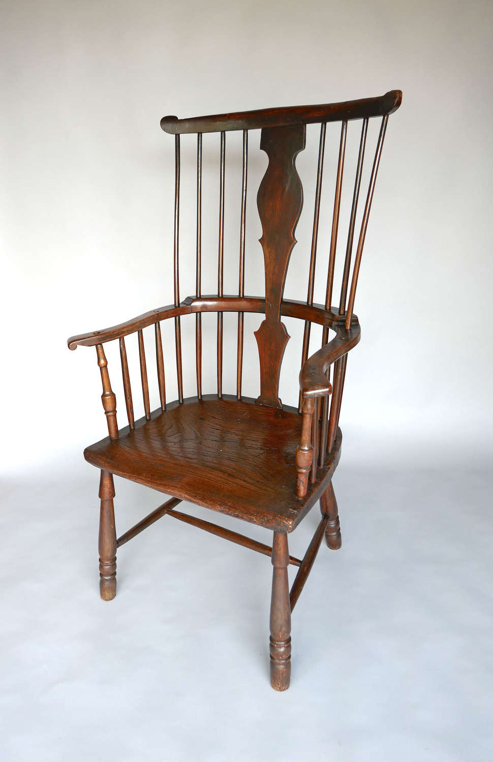 Antique Furniture 18thc Elm & Fruitwood Windsor Comb Back Armchair.