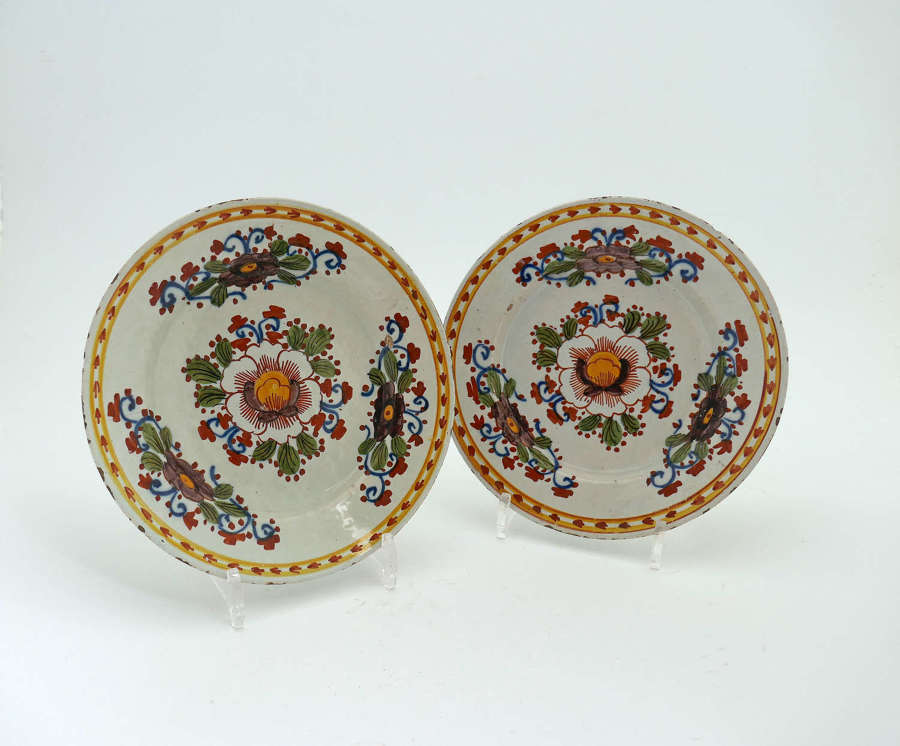 Antique Pottery Pair Of 18thc Polychrome Delftware Plates. Dutch C1770