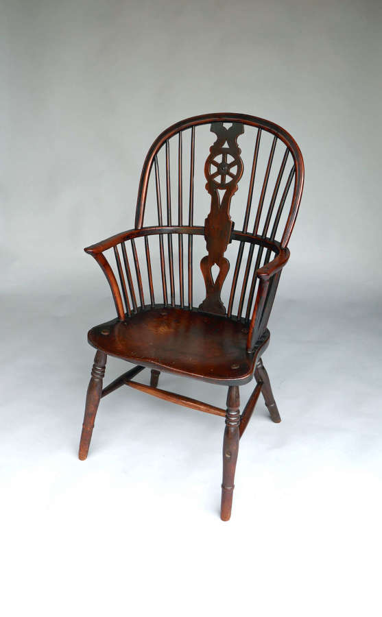 Antique Country Furniture 19thc Yew & Elm Hoop Back Windsor Armchair.